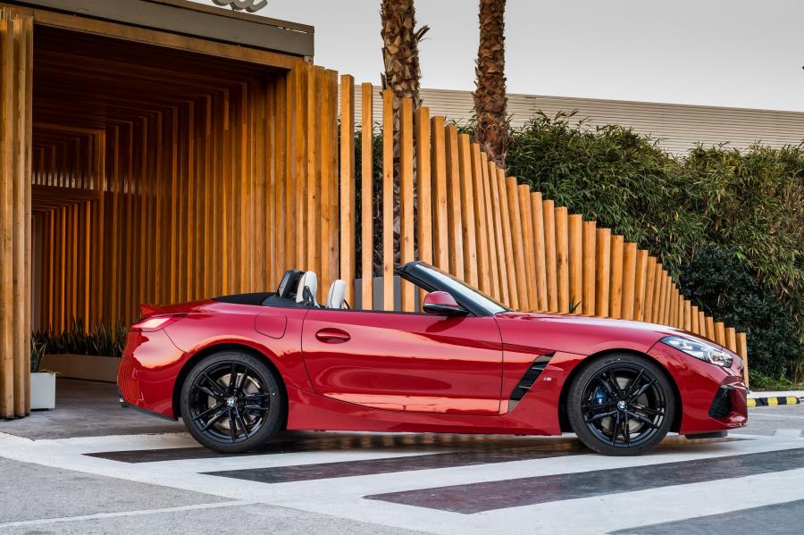  BMW Z4 sDrive20i M Sport (G29) 2019 года  (WW) (фото 26 из 40)